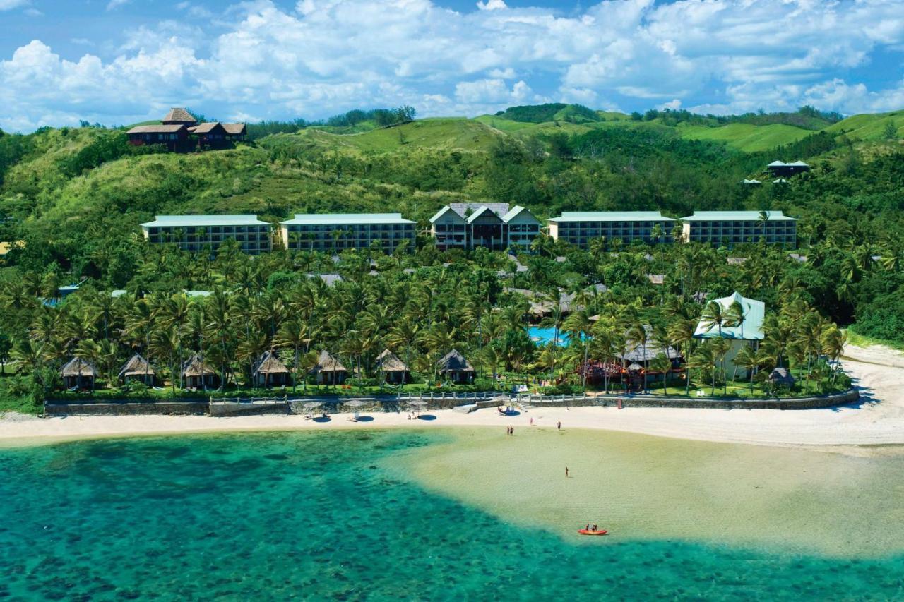 Outrigger Fiji Beach Resort Korotogo Zewnętrze zdjęcie The resort