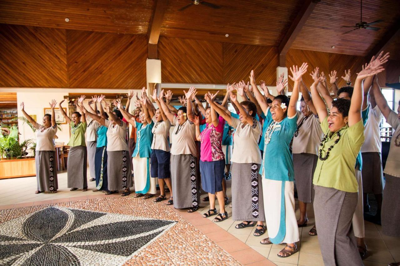 Outrigger Fiji Beach Resort Korotogo Zewnętrze zdjęcie A group of women from the Free Wesleyan Church of Tonga
