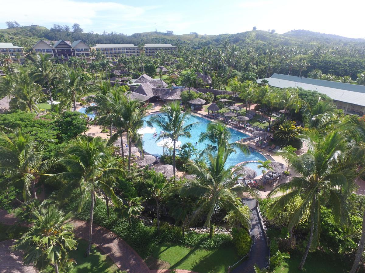 Outrigger Fiji Beach Resort Korotogo Zewnętrze zdjęcie Aerial view of the resort